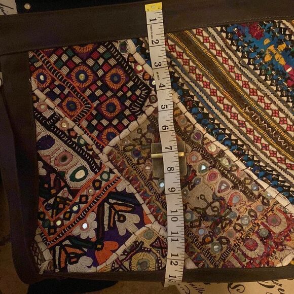 Vintage Large Bohemian Bag with adjustable straps - Picture 11 of 15